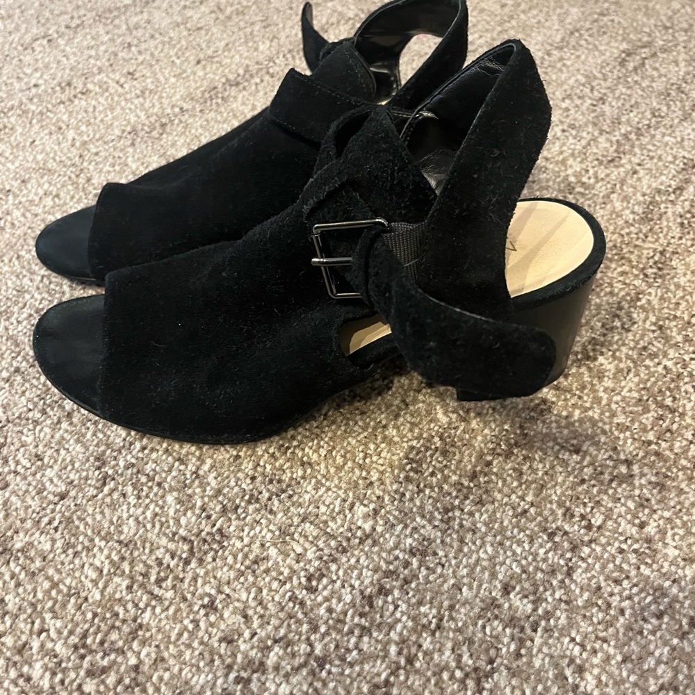 Nine West real leather suede open toe block heel sandals